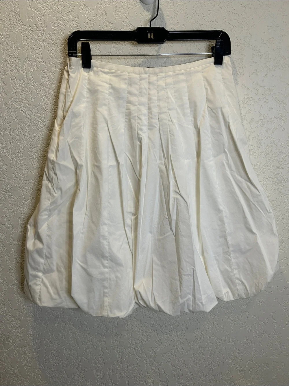 BCBGMaxAzria White Bubble Skirt with Pleated Panels - Picture 1 of 4